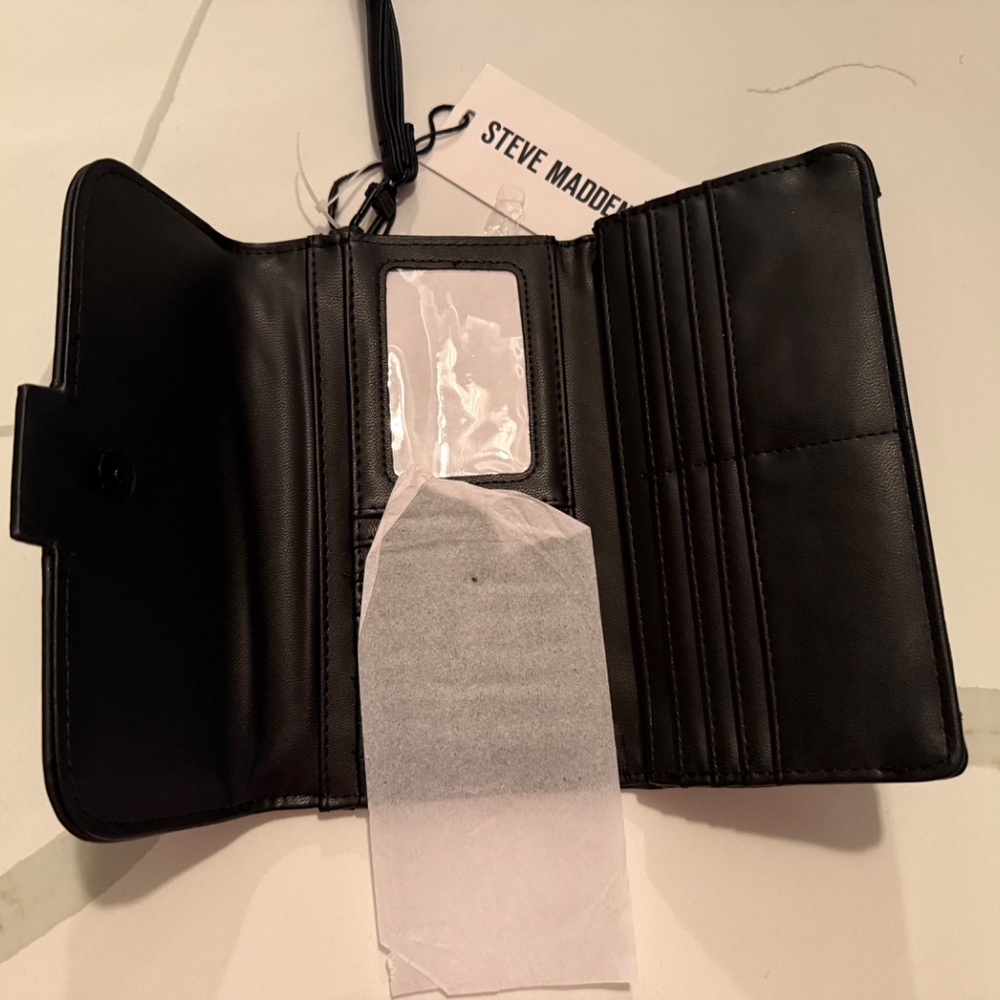 Wallet - Picture 3 of 3